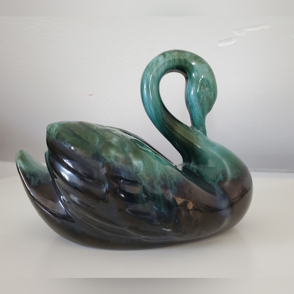 Vintage Blue Mountain Pottery Swan Planter BMP Green Black Drip Glaze Canadian